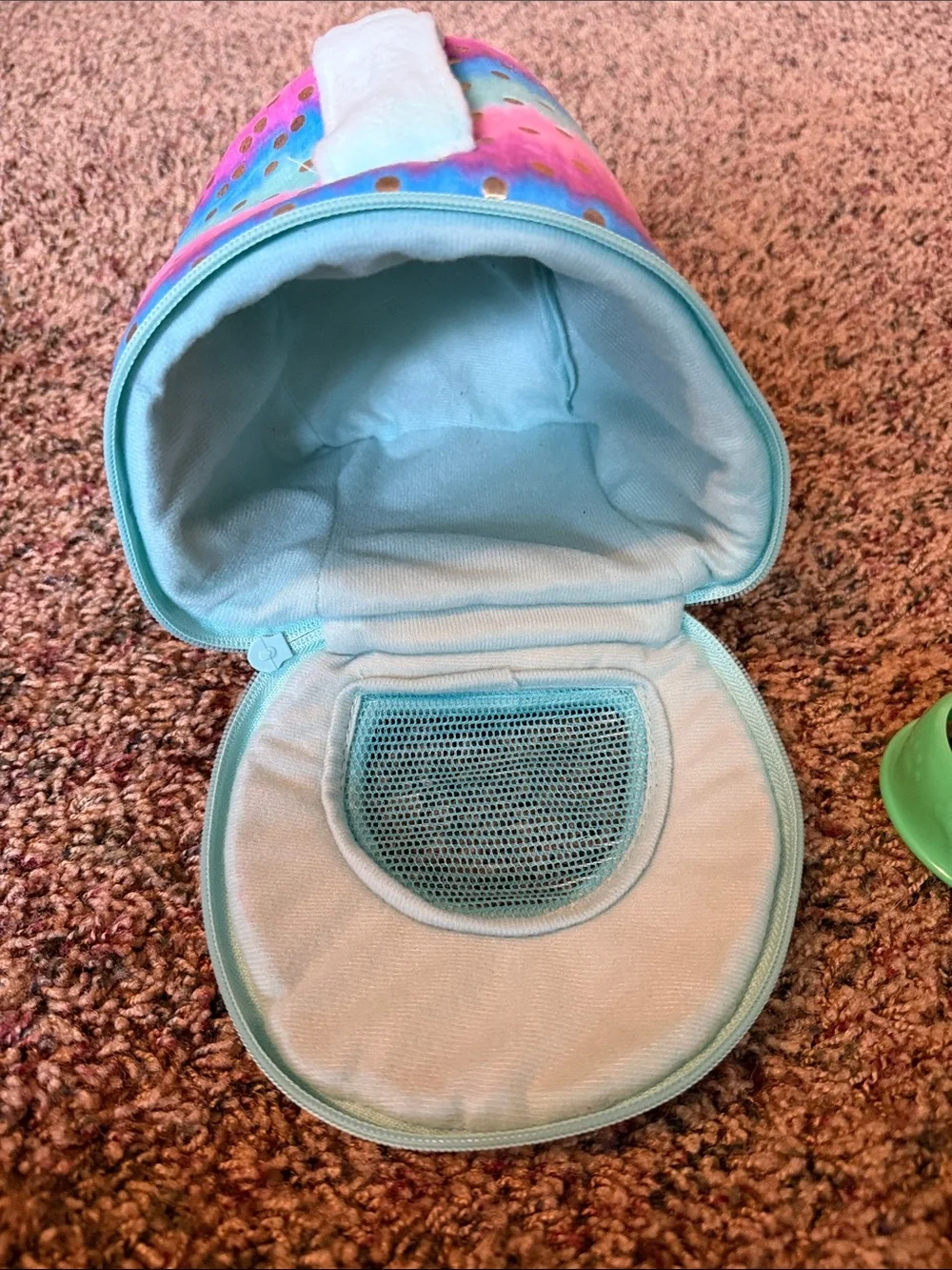 Justice Plush Polka Dot Carry Case - Includes Pet Bowl